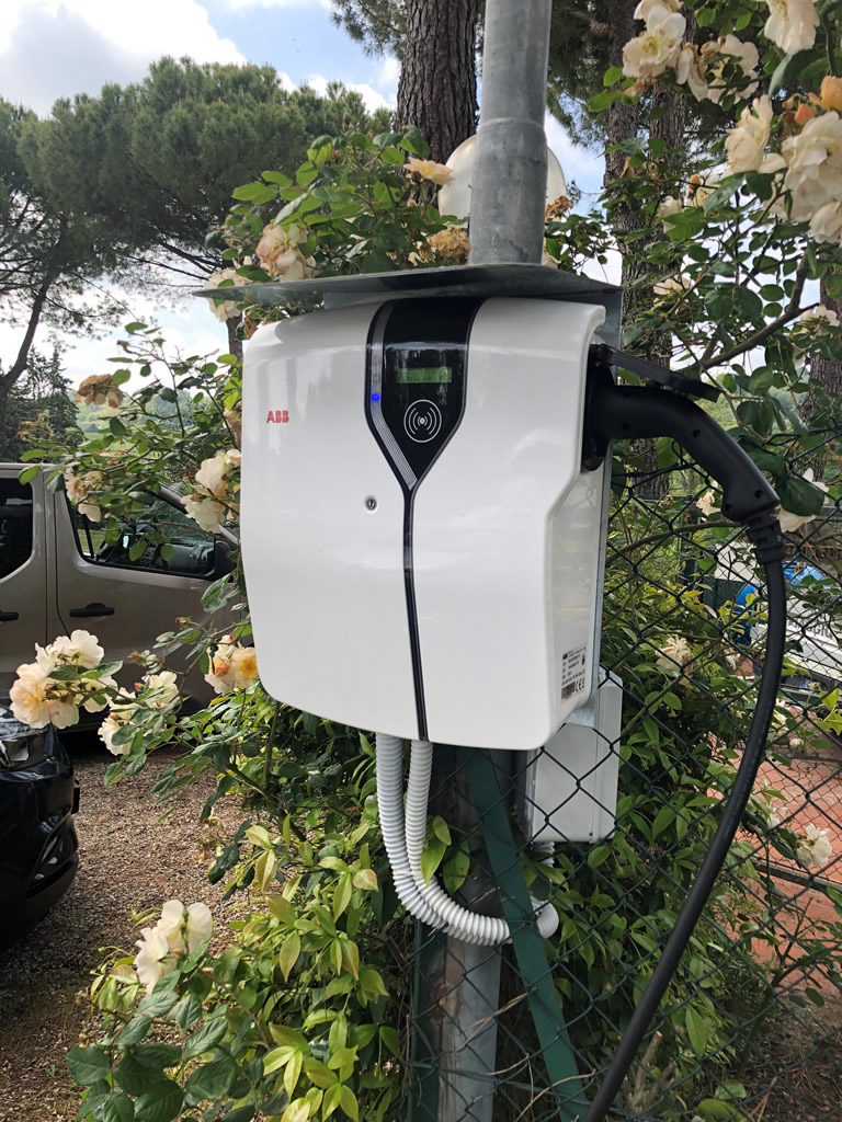 Hotel with Recharge for electric cars San Gimignano Tuscany